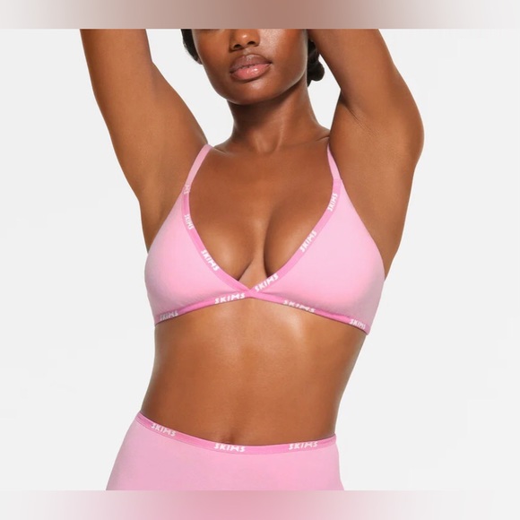 Skims Logo Bralette & Thong Bundle - Picture 4 of 13